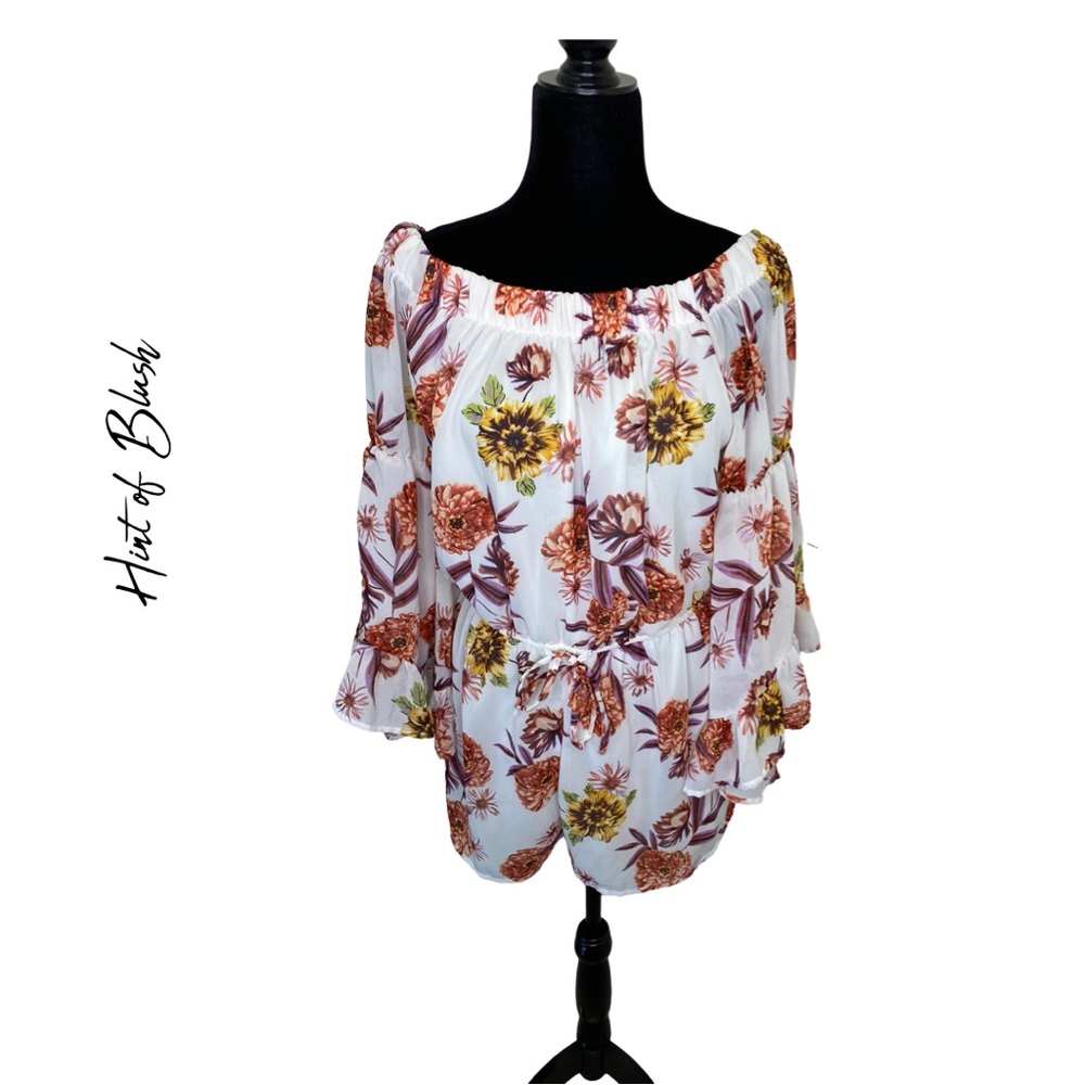 Hint of Blush Off the Shoulder Floral Bell Sleeve Romper Size XL